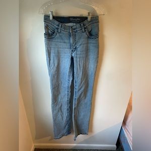 Women’s Wrangler Willow Ultimate Riding Jeans Style Size 28